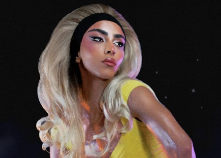 Bilal Hassani sort "Beaucoup", son meilleur single