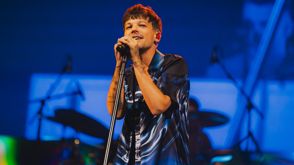 Louis Tomlinson demande à rembourser ses fans en plein concert
