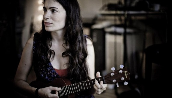 Visionnez le nouveau clip de Yael Naim