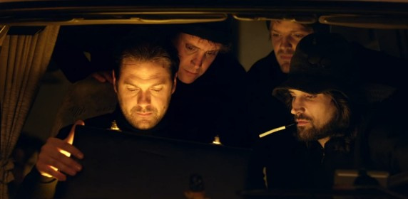 Kasabian : une course-poursuite pour "Re-Wired"