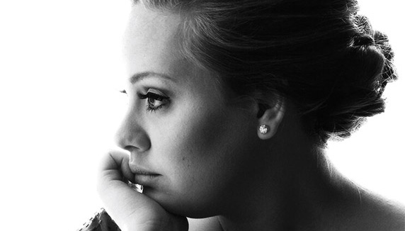 Tops US : Adele en tête, au-dessus des 4 millions