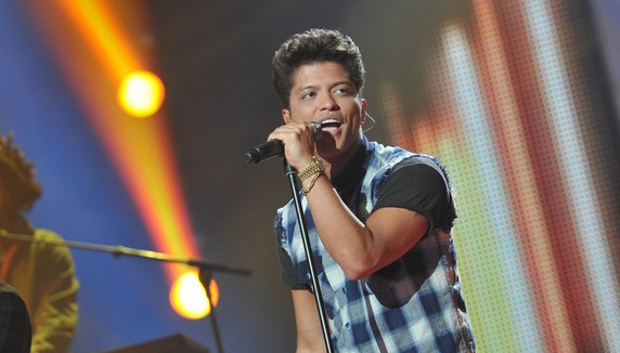 Bruno Mars : son nouveau single en radio le 1/10