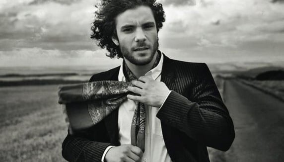 Simon Autain : son 1er clip "Le voyage en douce"