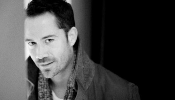 Emmanuel Moire invite Fauve dans son clip