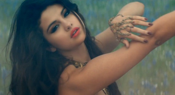 Selena Gomez : le clip de "Come & Get It" !