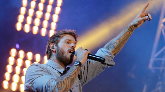 M Pokora promet une tournée spectaculaire