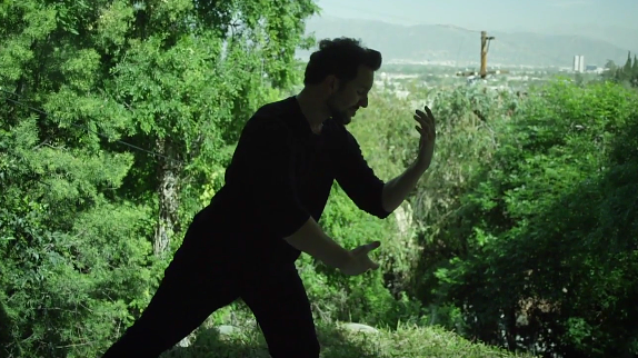 Gryffin et Josef Salvat : le clip "Heading Home"