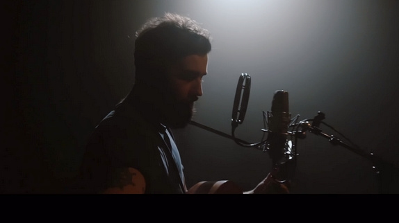Hugo Barriol brille sur "Hurt" en acoustique