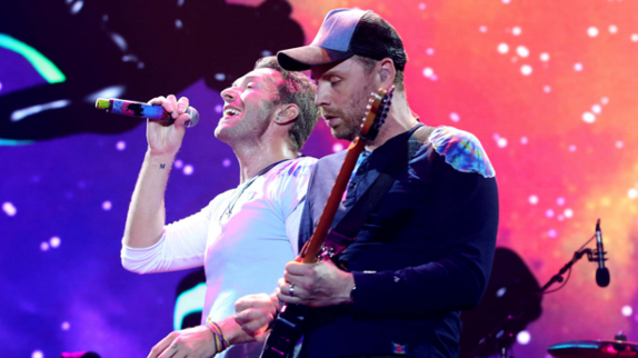 Coldplay au Stade de France : ça vaut quoi ?