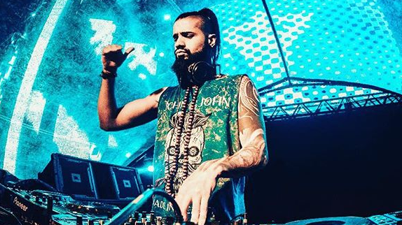 Une scène s'effondre : mort d'un DJ