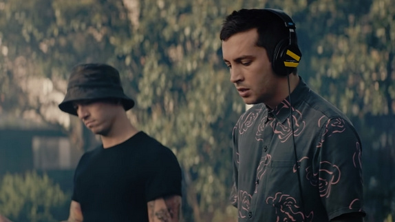 Twenty One Pilots : l'étrange clip de "Chlorine"