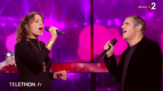 Julien Clerc en duo avec sa fille : regardez !