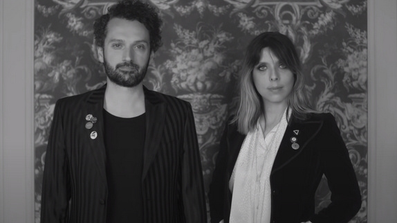 Cats on Trees de retour avec "Please please..."