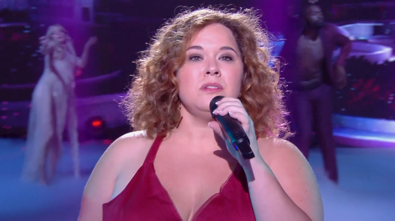 Magalie Vaé dévoile son nouveau single