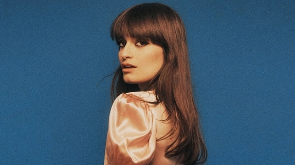 Les Albums 2021 : Clara Luciani et "Coeur"