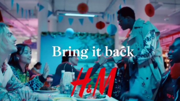 Musique de la pub H&M : qui chante ?