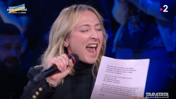 Audrey Lamy impressionne sur Céline Dion
