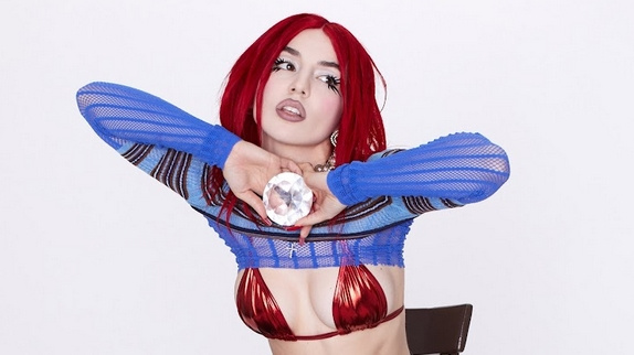 Ava Max annonce son deuxième album