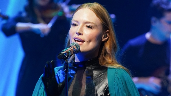 Freya Ridings à l'Eurovision ? Elle répond !