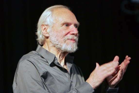 Georges Moustaki : sa carrière en 10 chansons