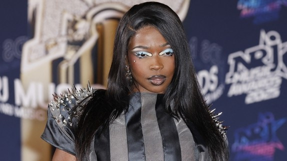 Theodora : "La France est un pays raciste"