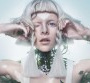 Aurora de retour avec "Queendom" : regardez !