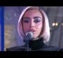 Bilal Hassani dévoile son nouveau titre en live, et c'est bouleversant