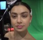 Charli XCX : le clip sur fond vert de "Claws"