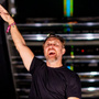 David Guetta aperçoit sa fille à Coachella : vidéo !