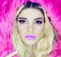 Era Istrefi en mode reggae sur "Prisoner"