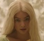 Lorde en blonde pour le clip de "Mood Ring"