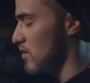 Mike Posner dans le clip "A Perfect Mess"
