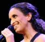 La chanteuse Noa insultée à l'aéroport