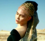 Grimes revient avec "Go", écrit pour Rihanna
