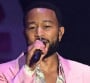 John Legend signe un retour dansant