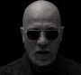 Pascal Obispo de retour avec le clip "J'étais pas fait pour le bonheur", avant un...