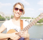 Emilie Gassin propose un clip avec ses fans