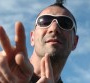 Guru Josh est mort