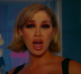 Clip "TFTF" : La Zarra prend le pouvoir avant son premier album "Traîtrise"