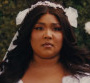 Lizzo se remarie dans son clip "2 Be Loved"