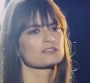 Clara Luciani chante "La grenade" en live
