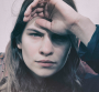 Eliot Sumner chante "Dead Arms Dead Legs"