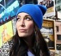 Kenza Farah dévoile le clip du single "Il est"