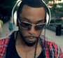 Mathieu Edward est "Hot" pour son nouveau clip