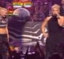 No Doubt invite Pink sur "Just a Girl" en live