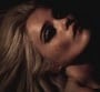 Sky Ferreira de retour avec "Downhill Lullaby"