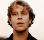 Tom Odell revient nous briser le coeur avec le déchirant "Black Friday" : le clip
