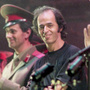 Jean-Jacques Goldman : son rôle discret aux Enfoirés
