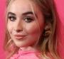 Sabrina Carpenter se révèle avec "Alien"
