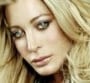 Taylor Dayne re-tente avec "Floor On Fire"